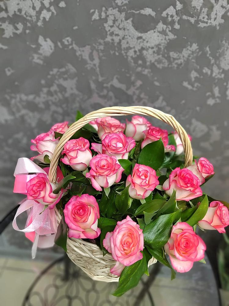 Цветочная композиция из Розы в корзине в Покрове