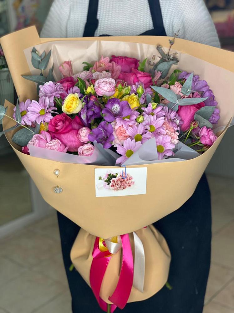 Букет цветов из: Хризантемы, Гвоздики и Альстромерии в Покрове