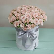 Цветочная композиция из Розы в шляпной коробке в Покрове