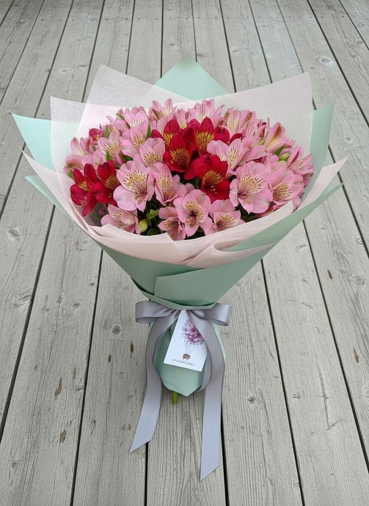 Букет цветов из: Альстромерии в Покрове