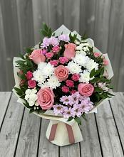 Букет цветов из:  Альстромерии, Гвоздики, Розы и Хризантемы в Покрове