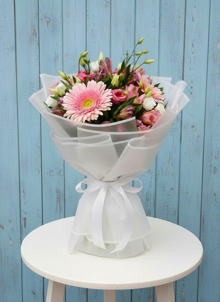 Букет цветов из: Герберы, Альстромерии и Лизиантусы в Покрове