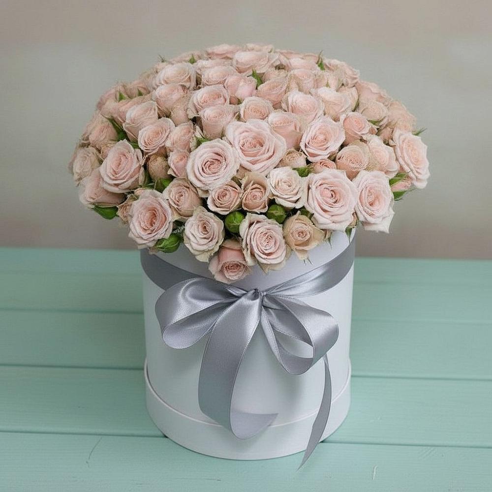 Цветочная композиция из Розы в шляпной коробке в Покрове